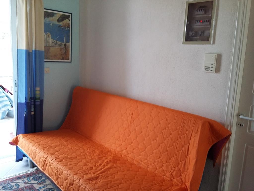 Elea Guesthouse Galaxídhion Exteriör bild